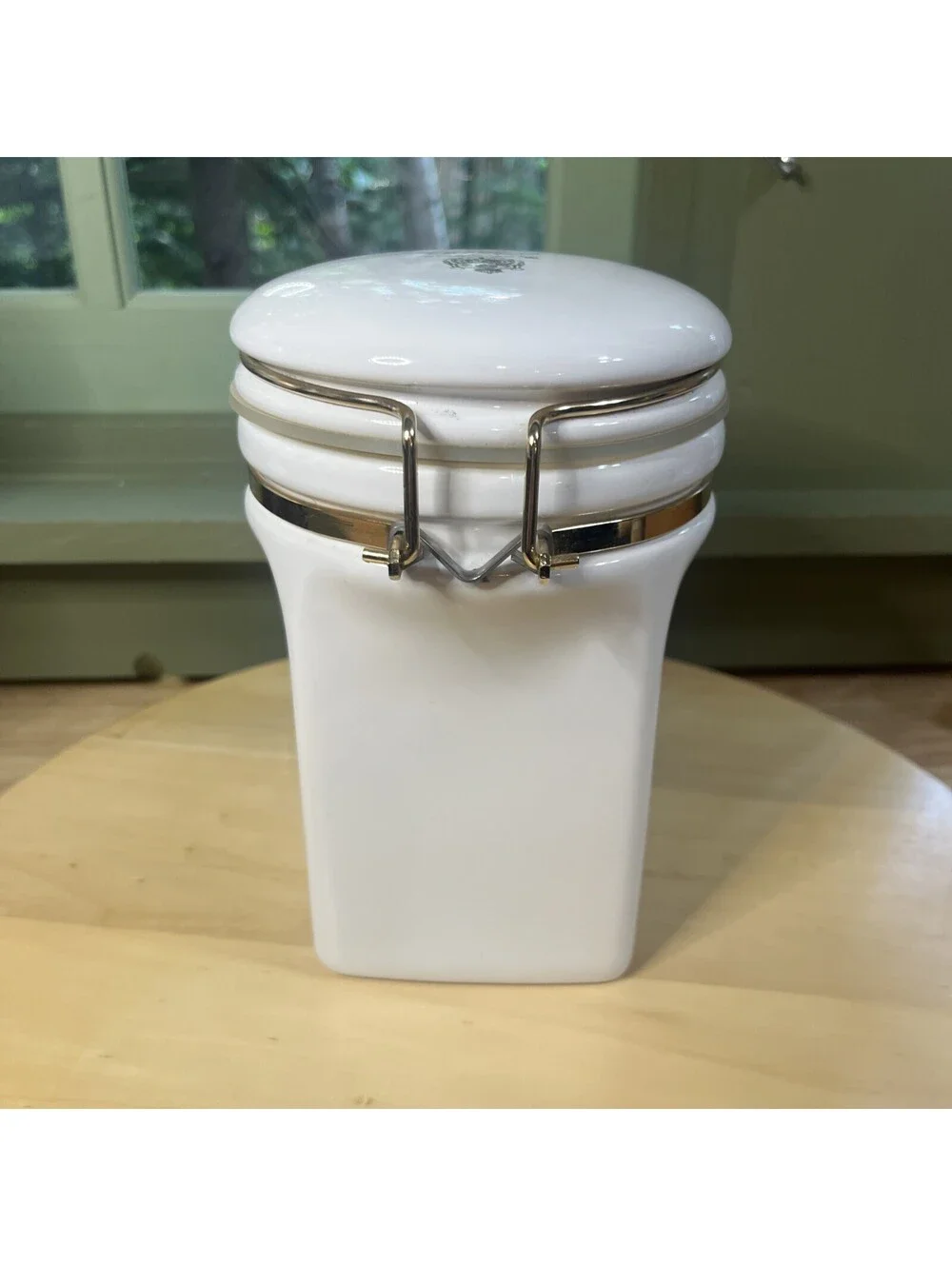Gevalia Kaffe Royal White Gold Ceramic 1 lb Coffee Jar Canister Sweden Vintage